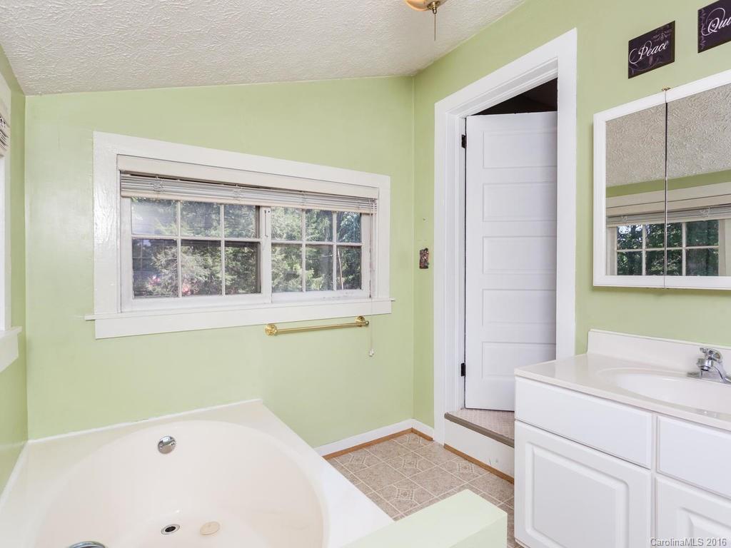49 Majestic Avenue Asheville NC 28806