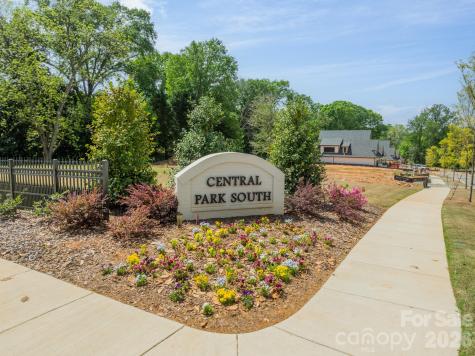 519 Winding Way Belmont NC 28012