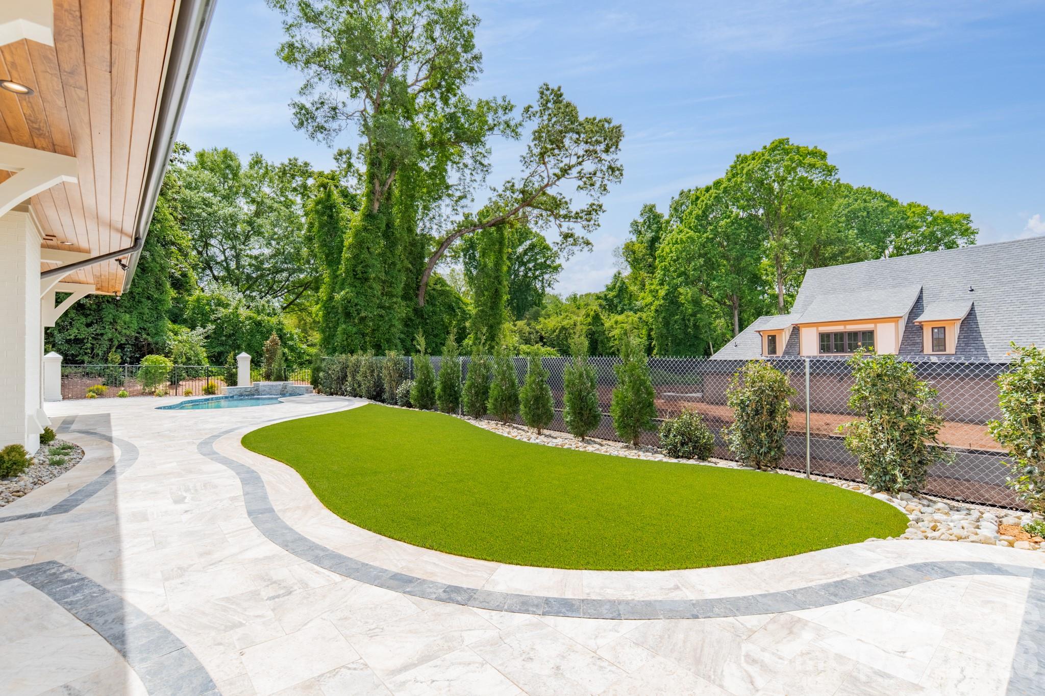 519 Winding Way Belmont NC 28012