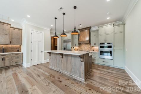 519 Winding Way Belmont NC 28012