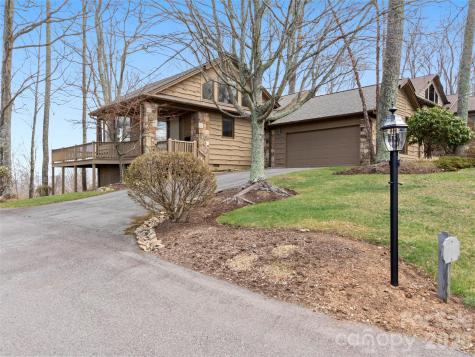 2163 Mountain Air Drive Burnsville NC 28714