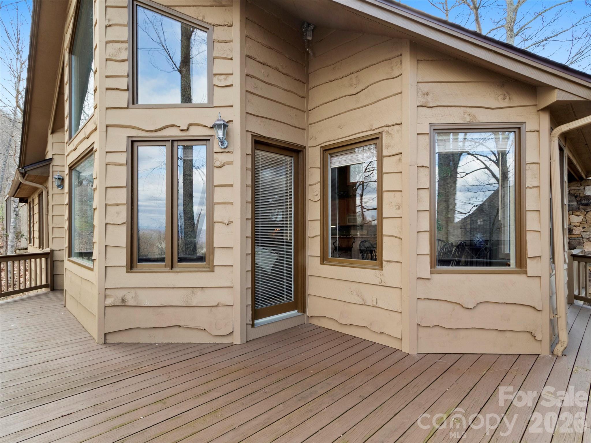 2163 Mountain Air Drive Burnsville NC 28714