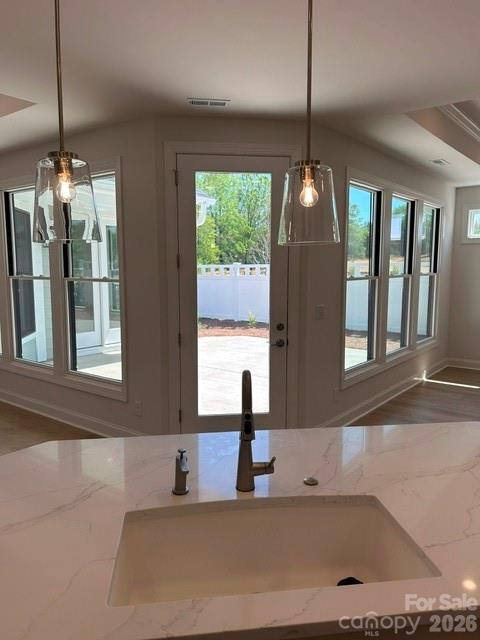 4185 Creek Bridge Circle Charlotte NC 28213