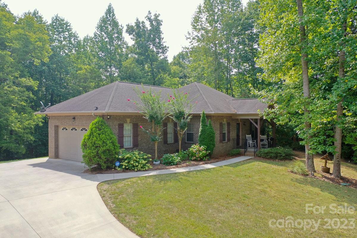 250 Prospectors Way Lexington NC 27292