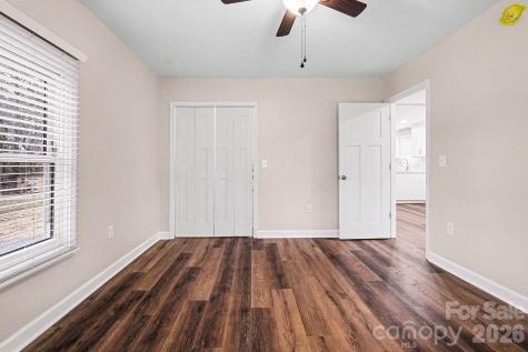 416 N Pine Street Cherryville NC 28021