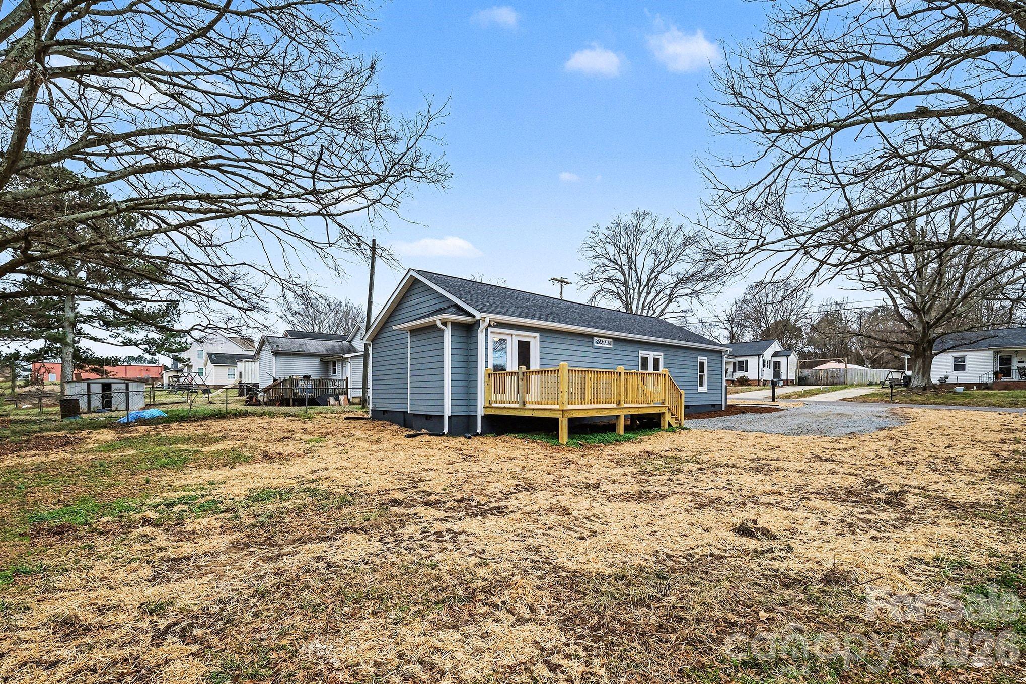 416 N Pine Street Cherryville NC 28021