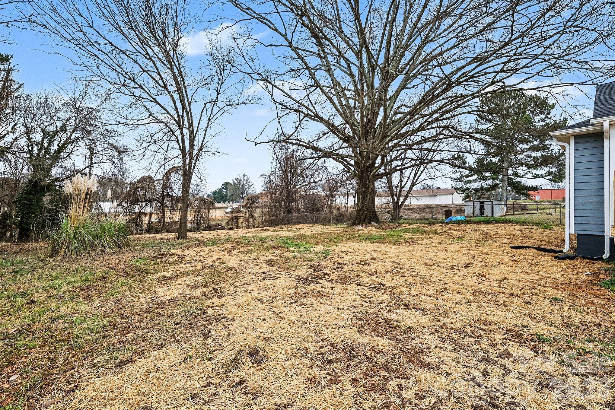 416 N Pine Street Cherryville NC 28021
