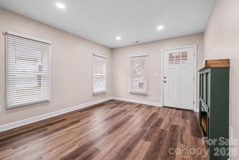 416 N Pine Street Cherryville NC 28021
