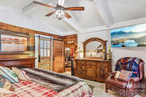 17198 Rosman Highway Lake Toxaway NC 28747