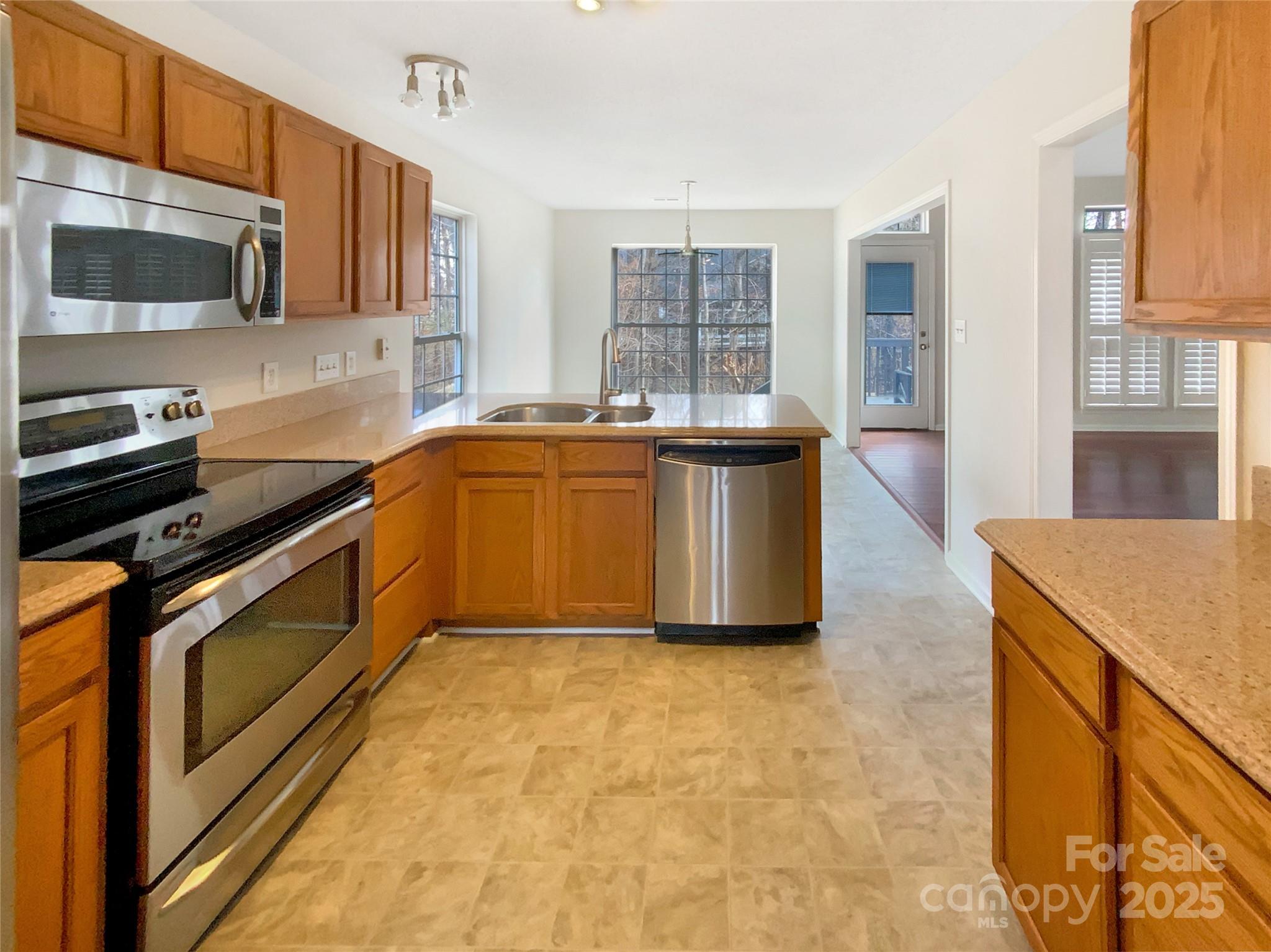 12134 Brownestone View Drive Charlotte NC 28269