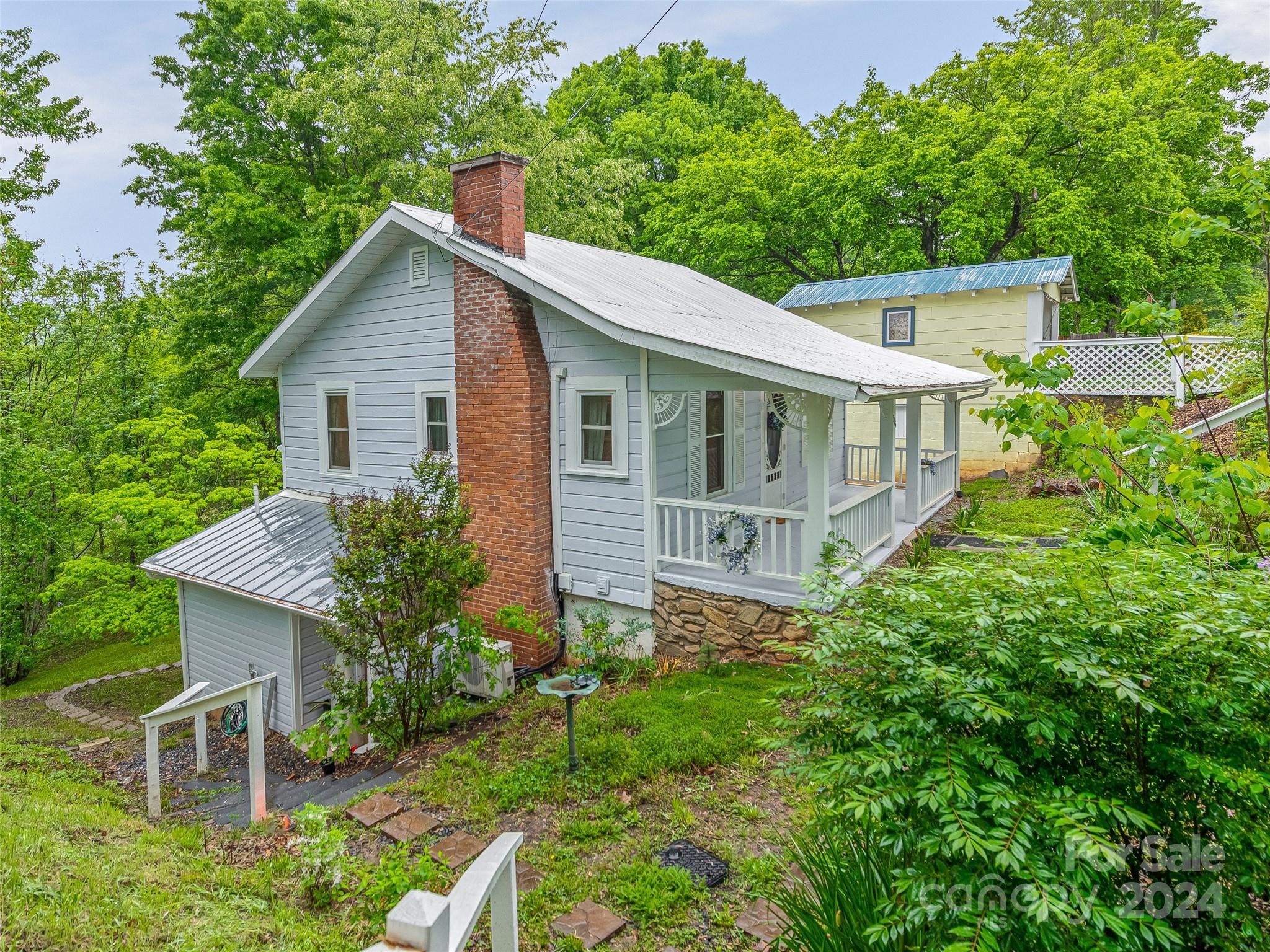 515 N Main Street Mars Hill NC 28754