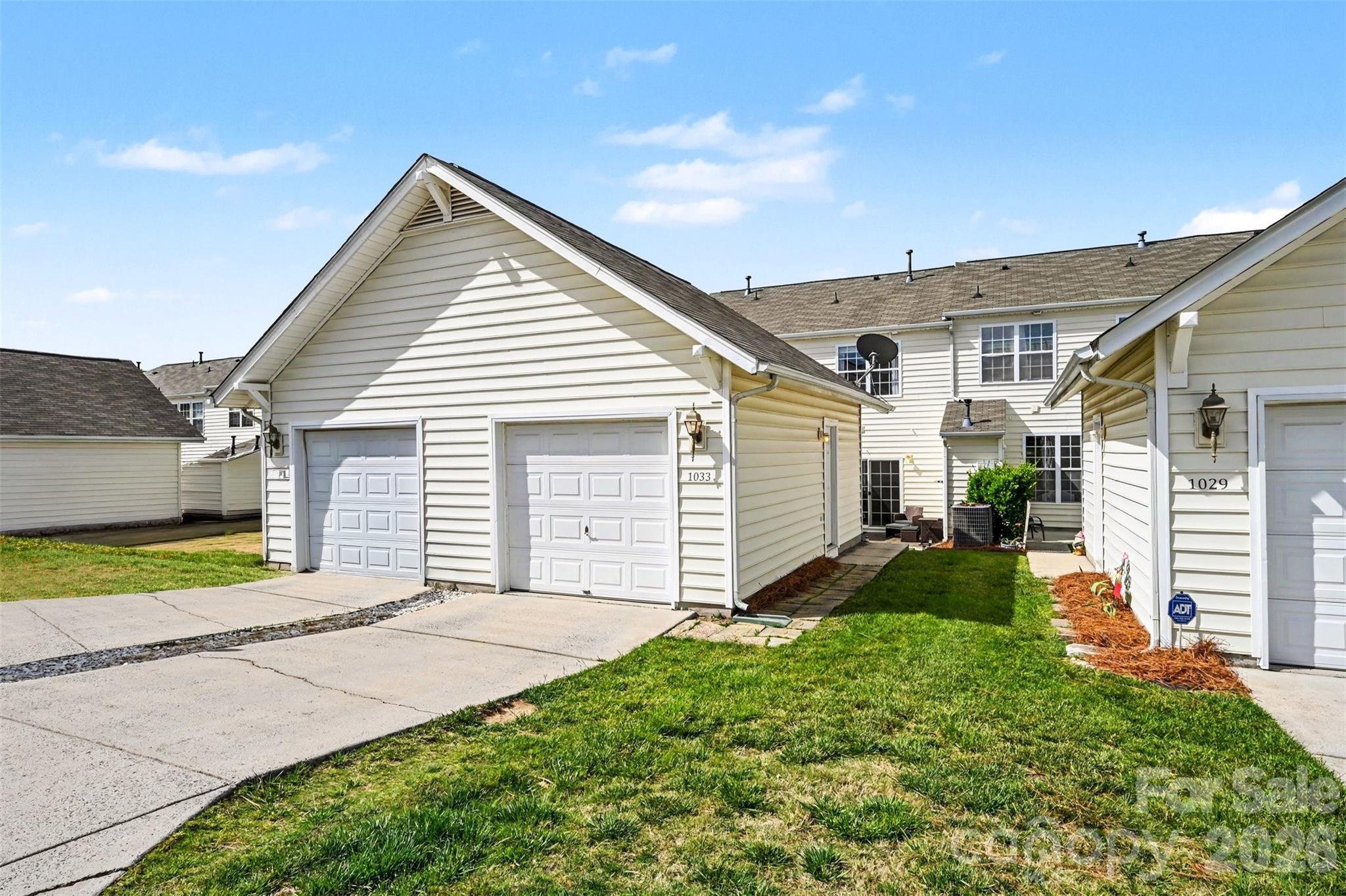 1033 Woodglen Lane Matthews NC 28104