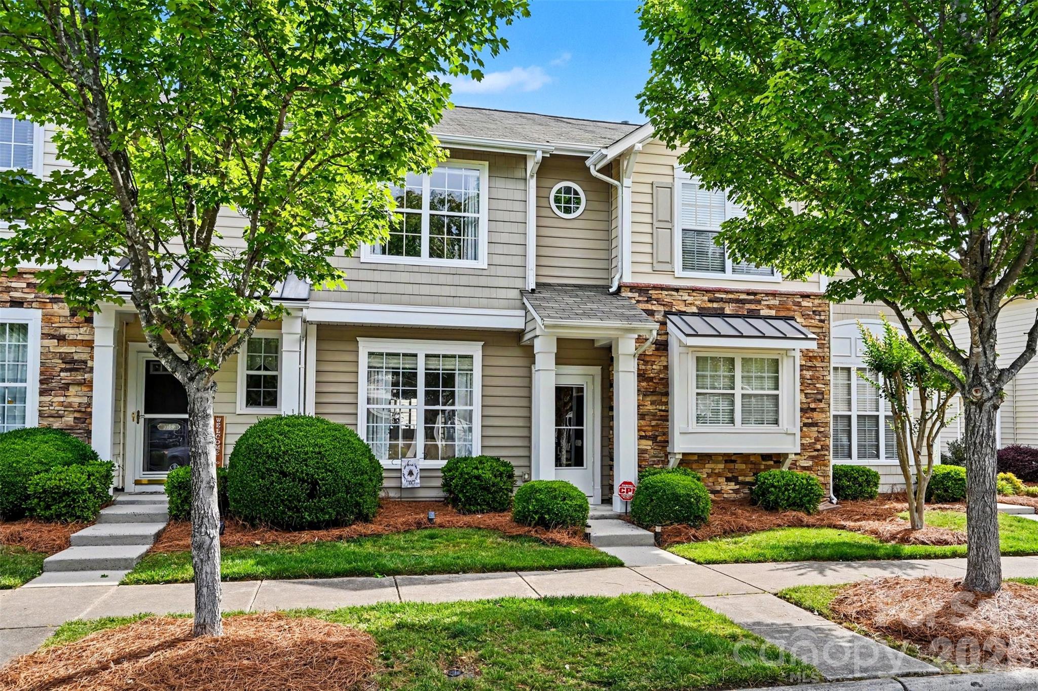 1033 Woodglen Lane Matthews NC 28104