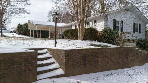 40 Forest Avenue Granite Falls NC 28630