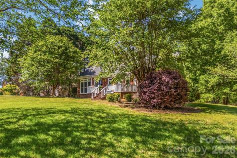 6208 Highview Road Matthews NC 28104