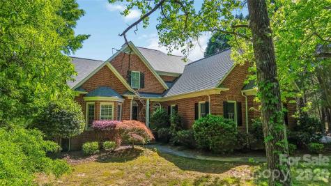 6208 Highview Road Matthews NC 28104