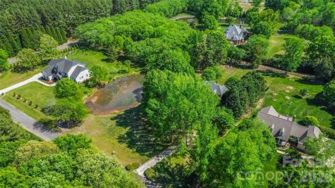 6208 Highview Road Matthews NC 28104