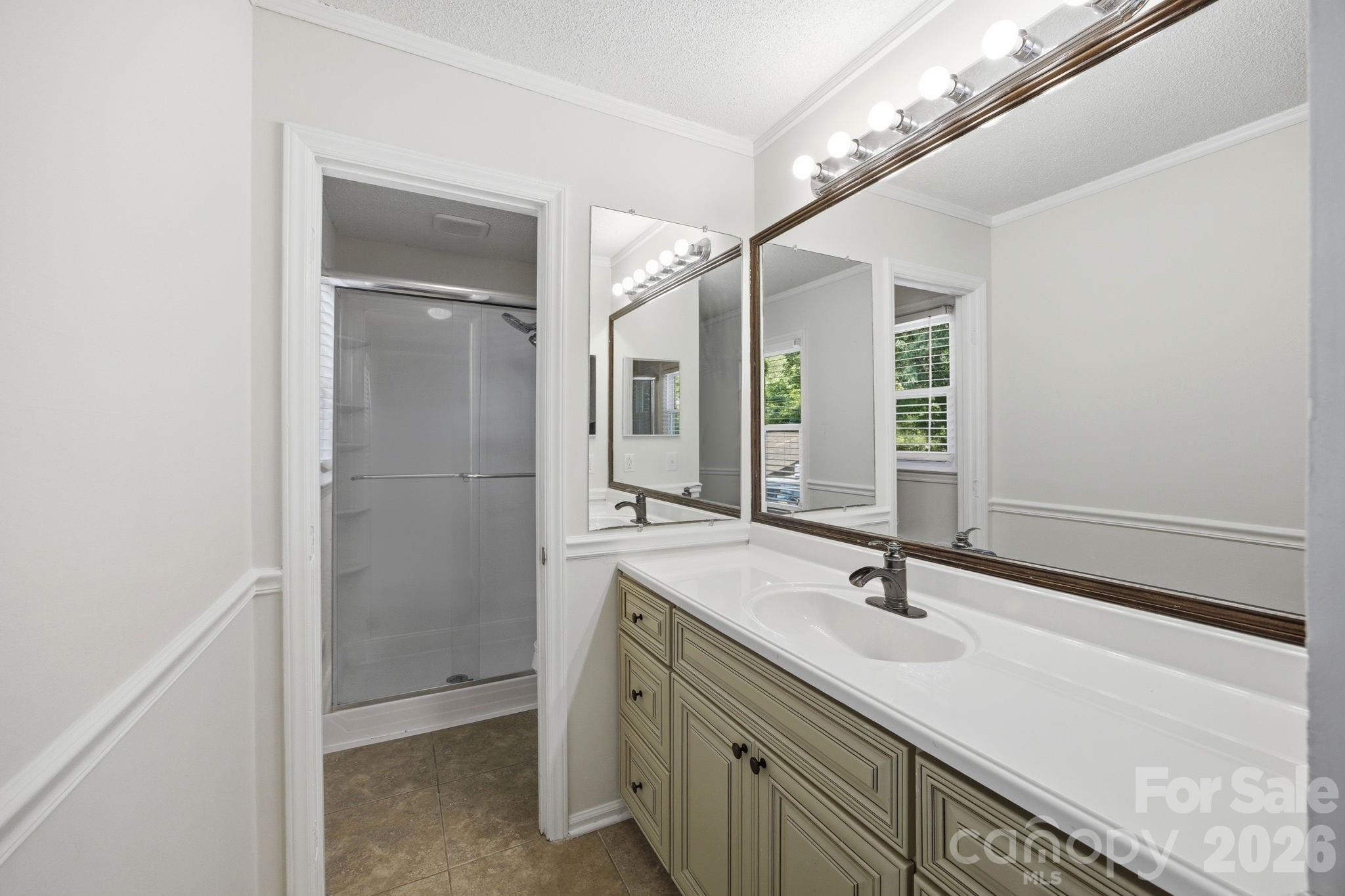 6727 Glenmoor Drive Charlotte NC 28214