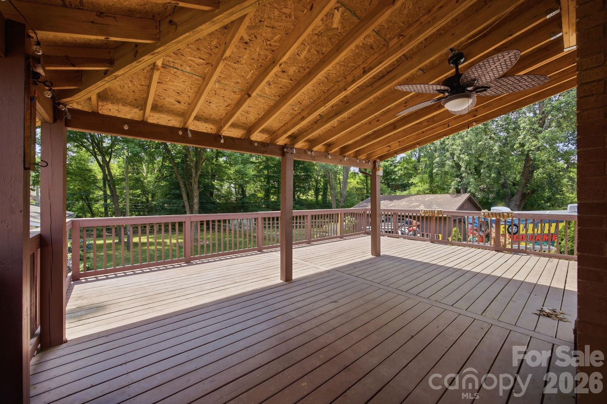 6727 Glenmoor Drive Charlotte NC 28214