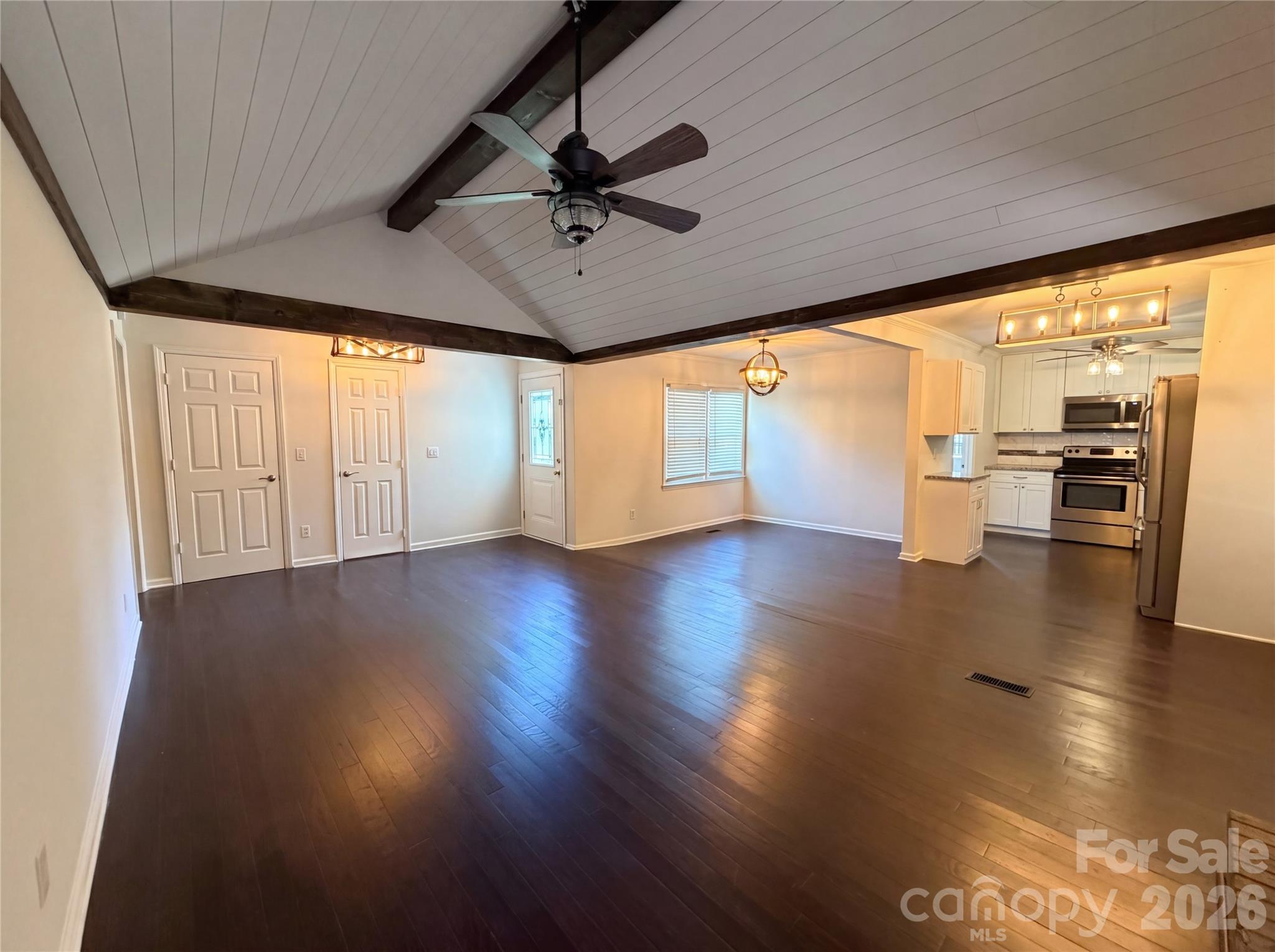 6727 Glenmoor Drive Charlotte NC 28214