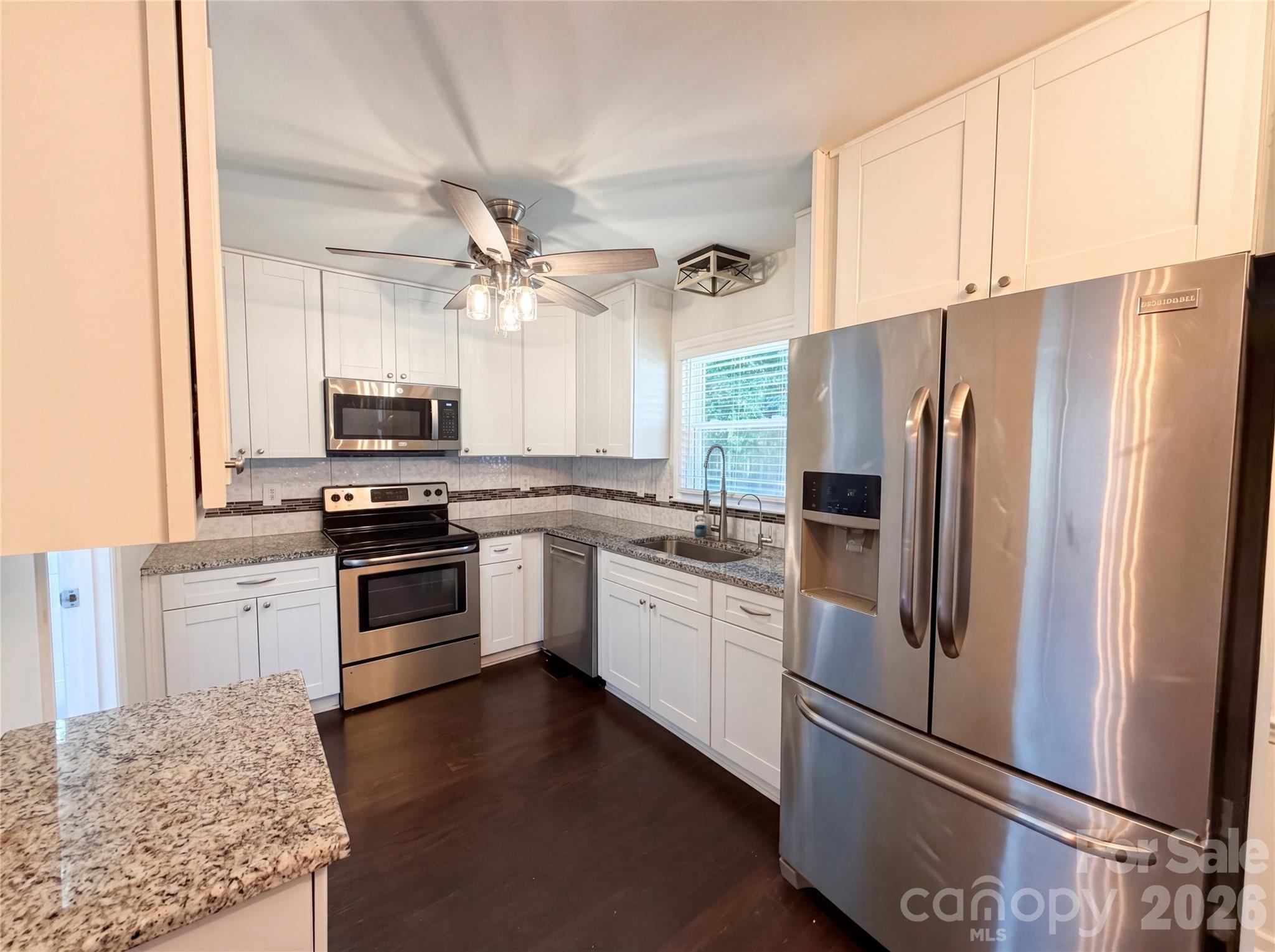 6727 Glenmoor Drive Charlotte NC 28214