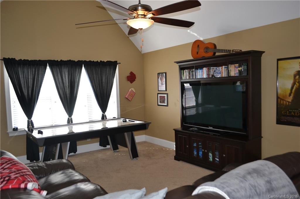 12410 Stirling Trace Court Charlotte NC 28277