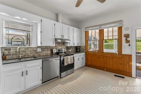 110 Burkemont Avenue Morganton NC 28655