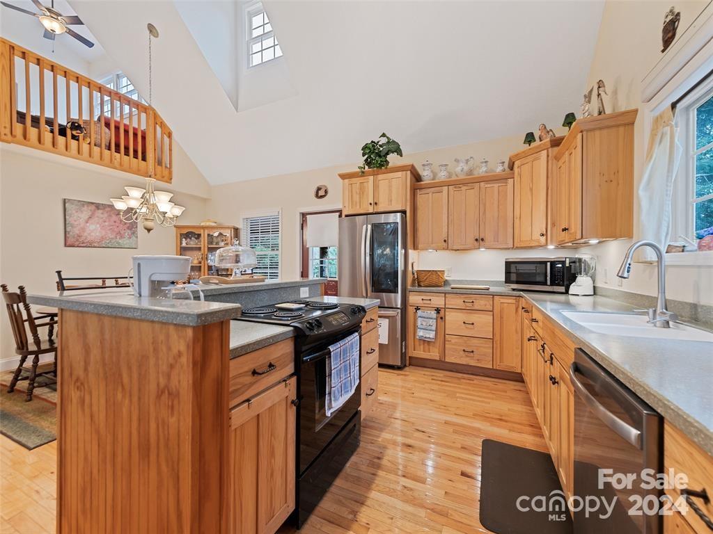 12 Belisle Lane Maggie Valley NC 28751