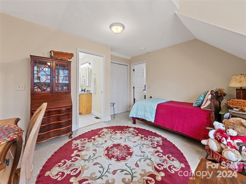 12 Belisle Lane Maggie Valley NC 28751