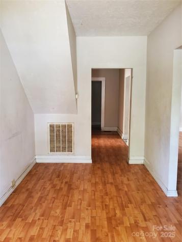 414 S Rowan Avenue Spencer NC 28159