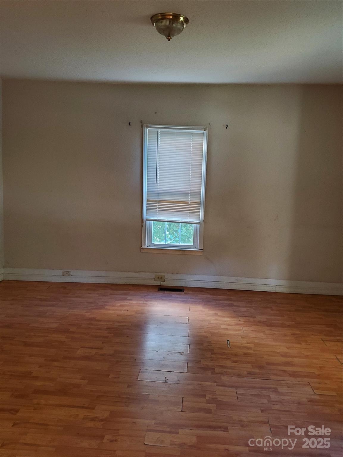 414 S Rowan Avenue Spencer NC 28159