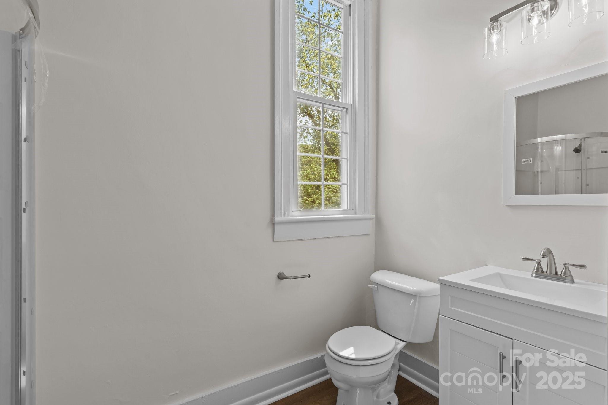 301 W Central Street Maxton NC 28364
