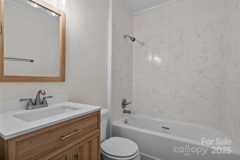 301 W Central Street Maxton NC 28364
