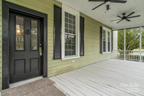 301 W Central Street Maxton NC 28364