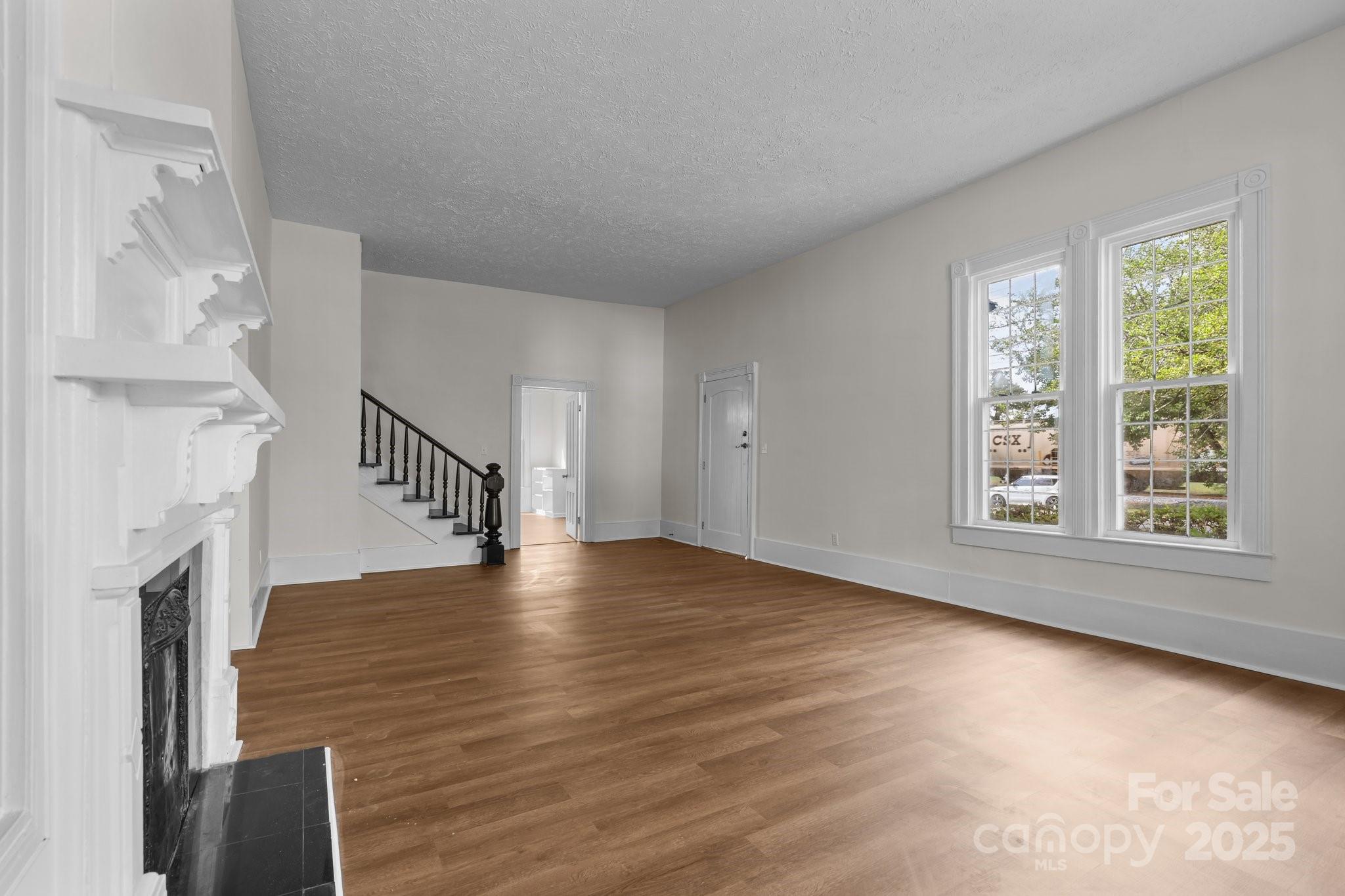 301 W Central Street Maxton NC 28364