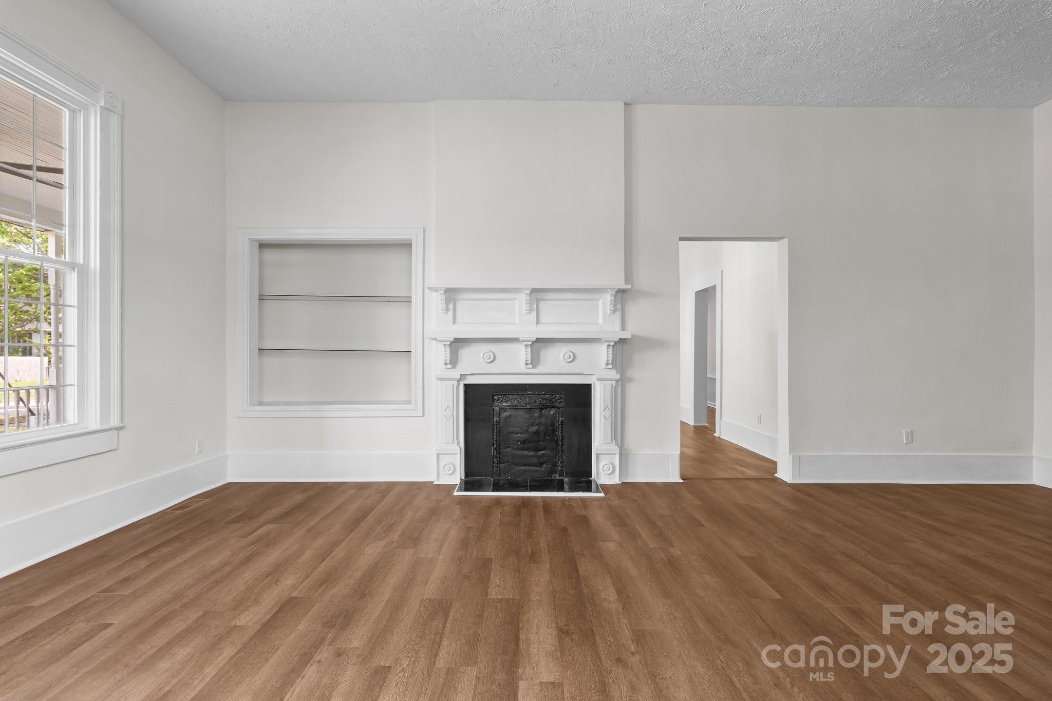 301 W Central Street Maxton NC 28364