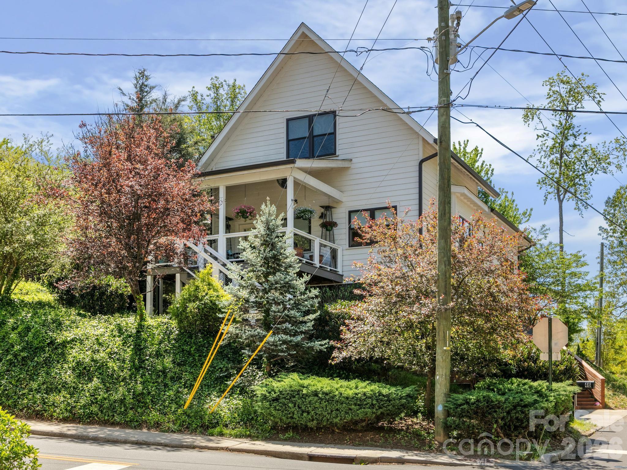 46 Rumbough Place Asheville NC 28806