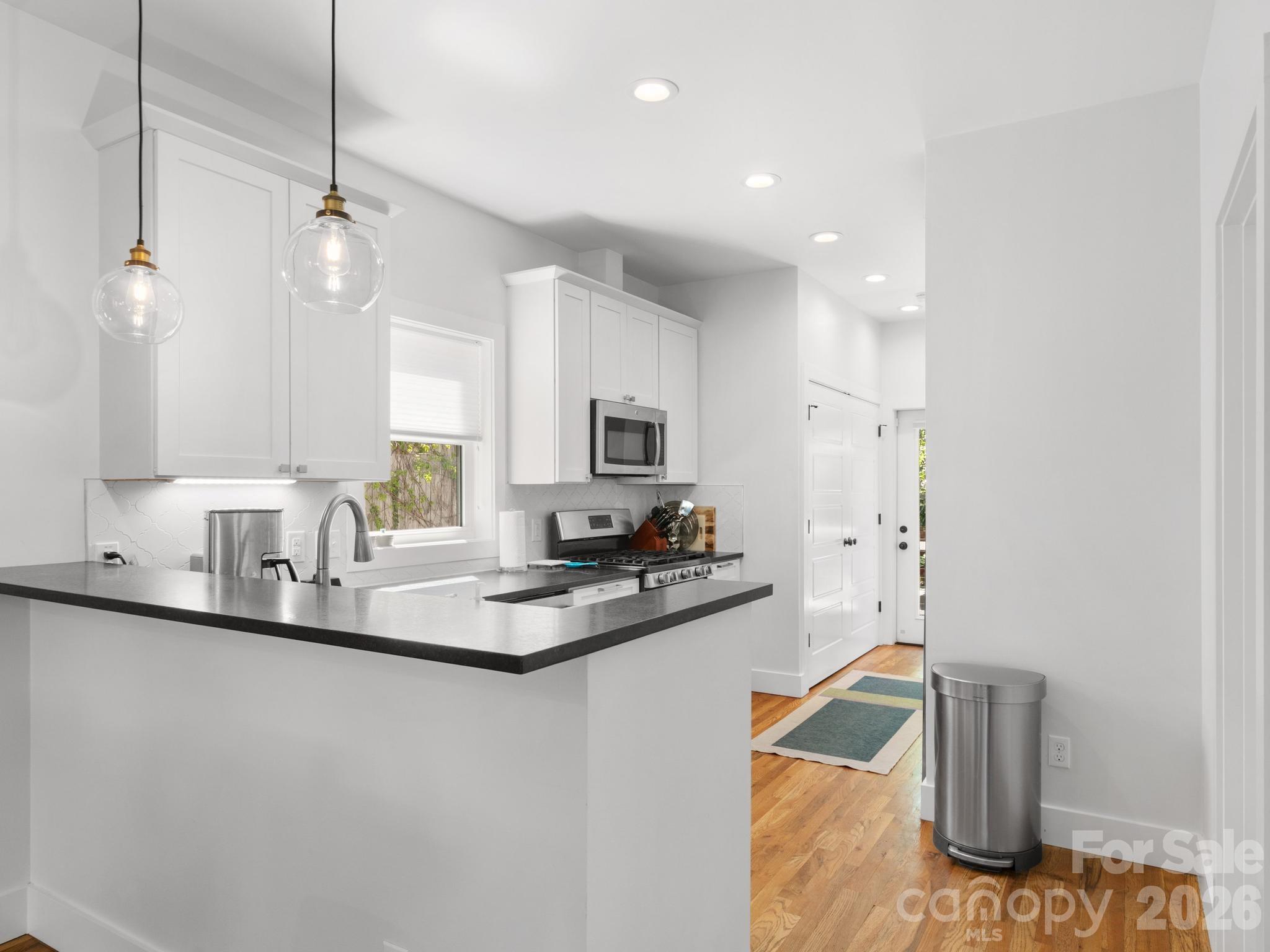 46 Rumbough Place Asheville NC 28806