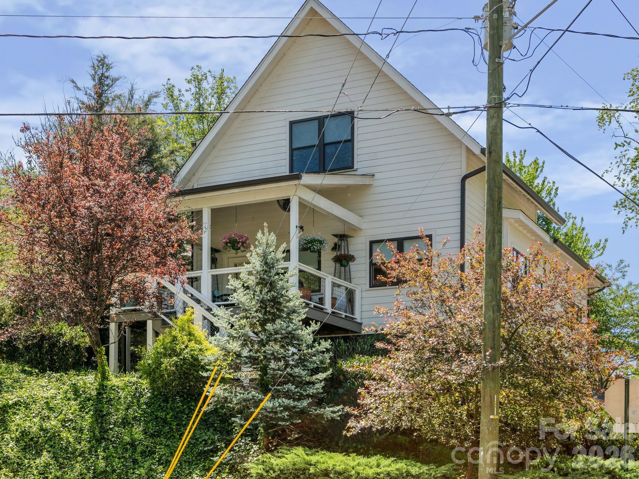 46 Rumbough Place Asheville NC 28806
