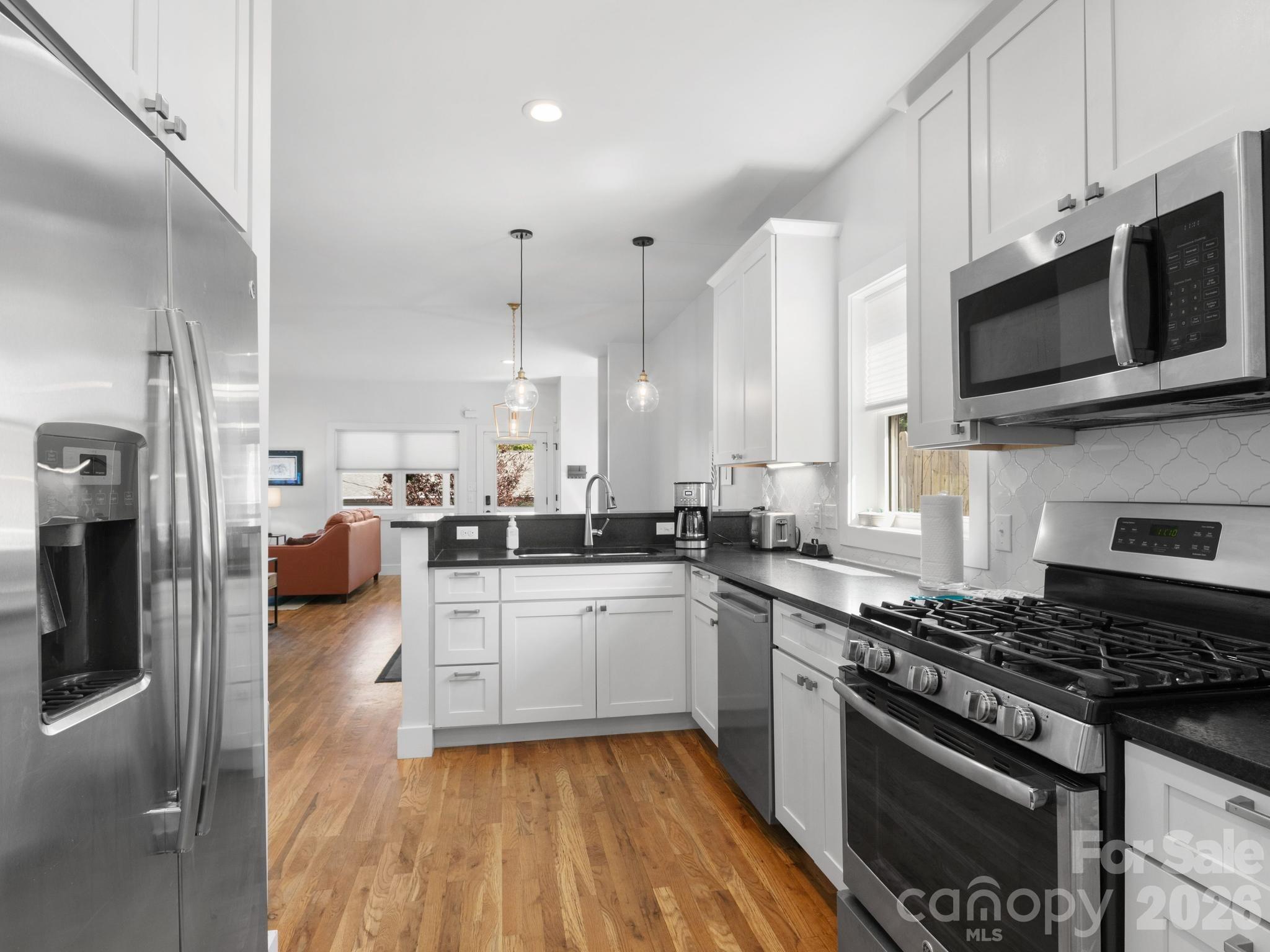 46 Rumbough Place Asheville NC 28806