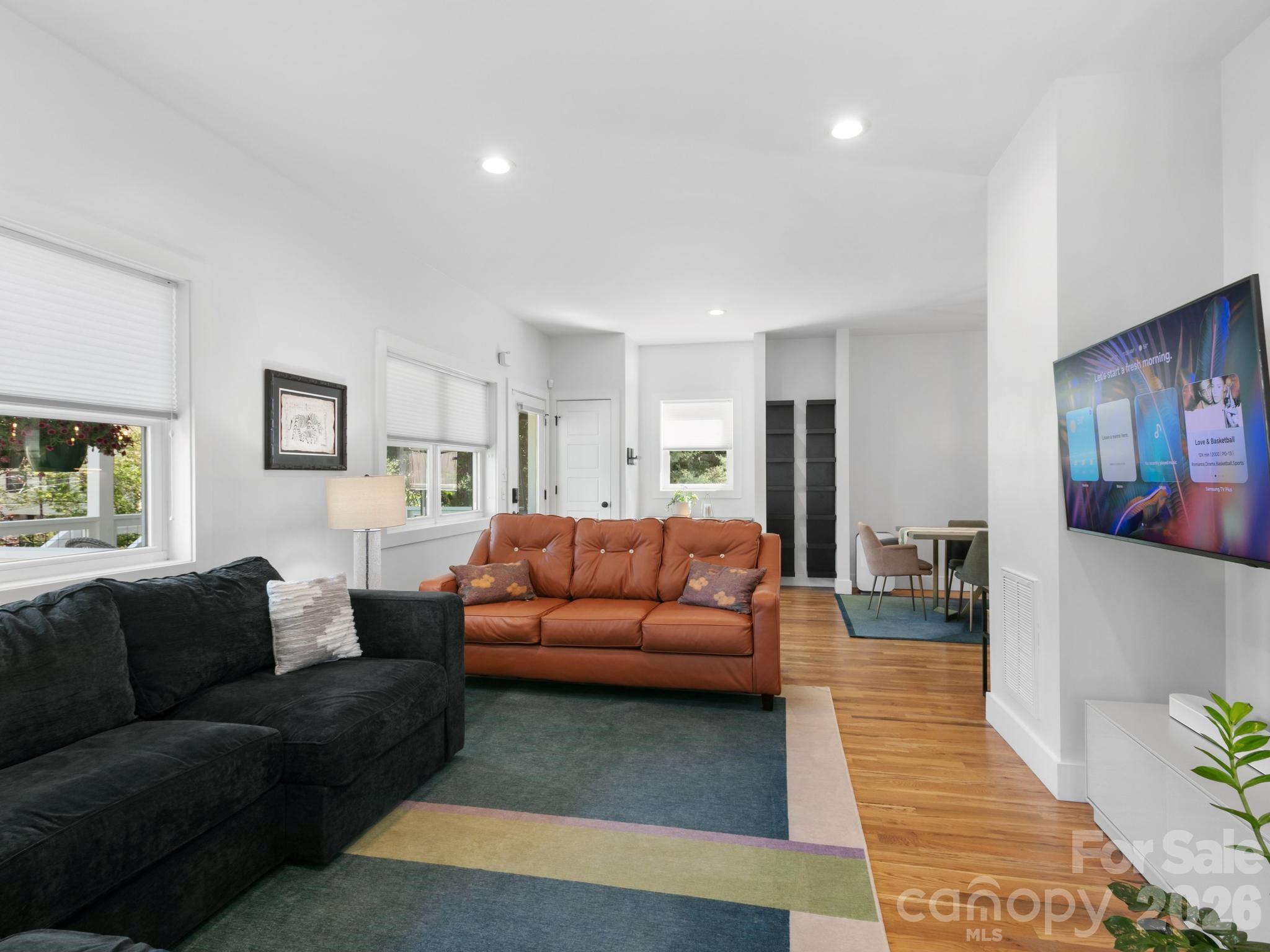 46 Rumbough Place Asheville NC 28806