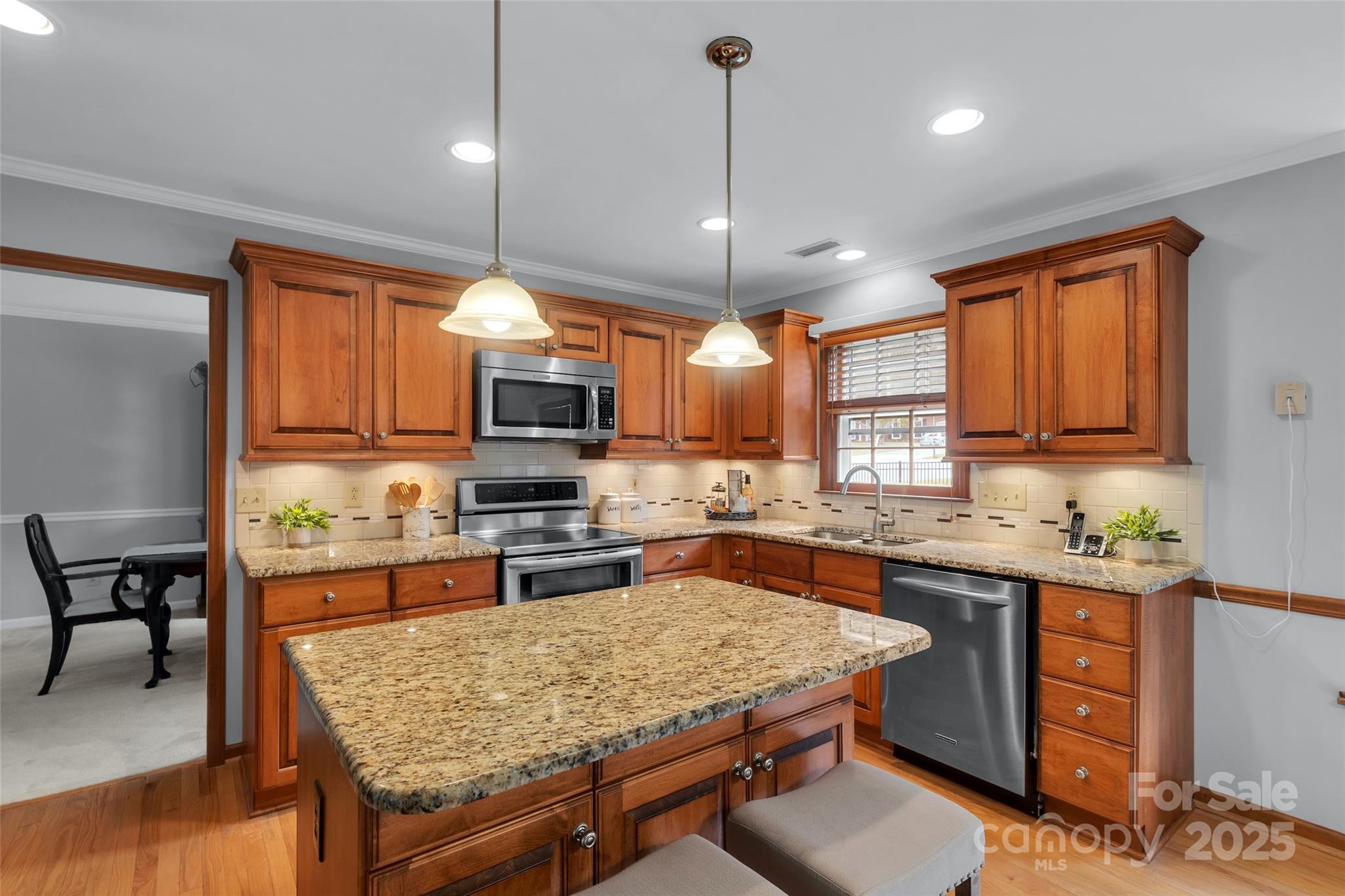 1401 Matthews Plantation Drive Matthews NC 28105