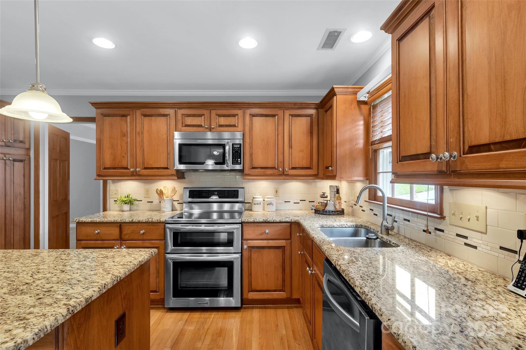 1401 Matthews Plantation Drive Matthews NC 28105