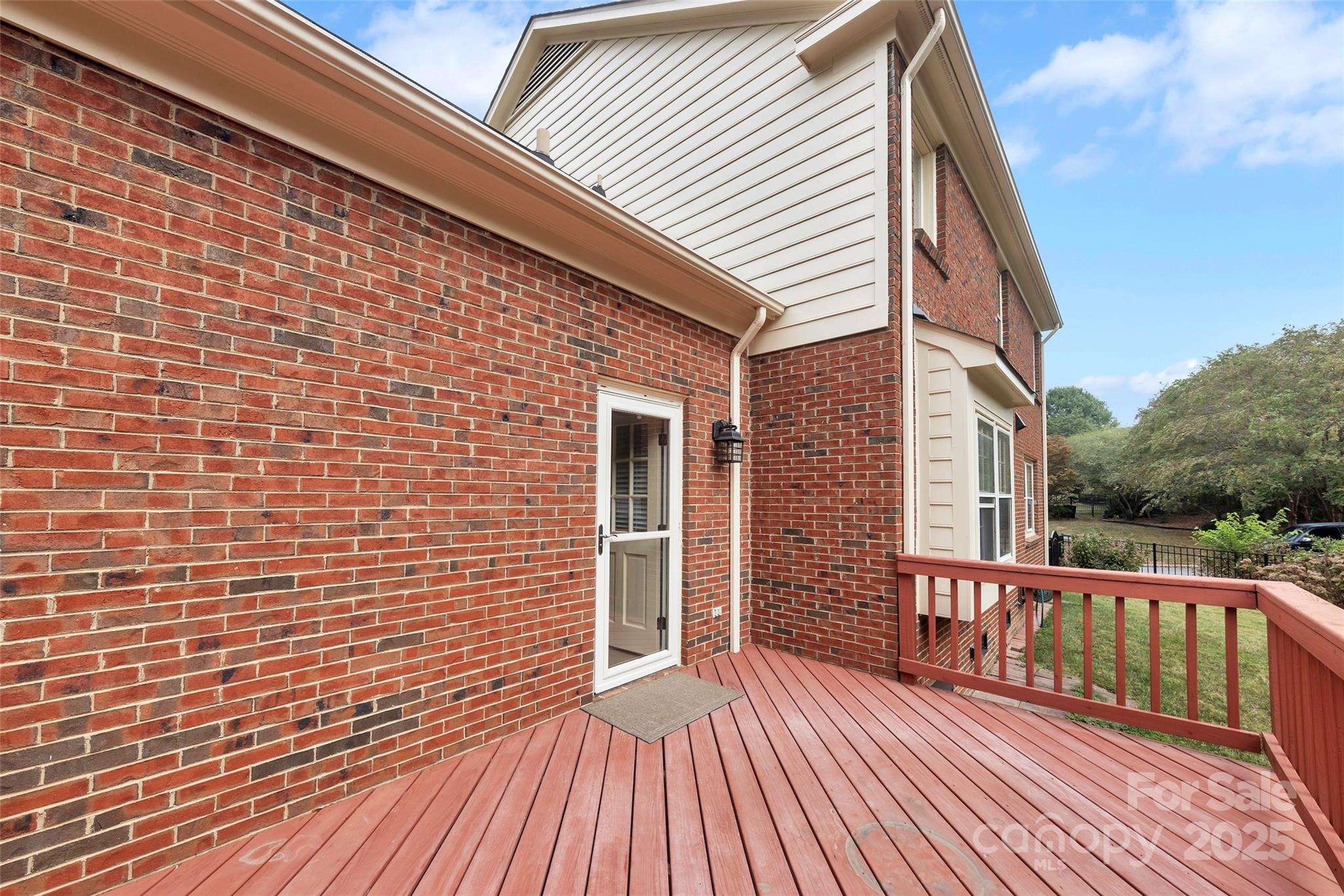 1401 Matthews Plantation Drive Matthews NC 28105