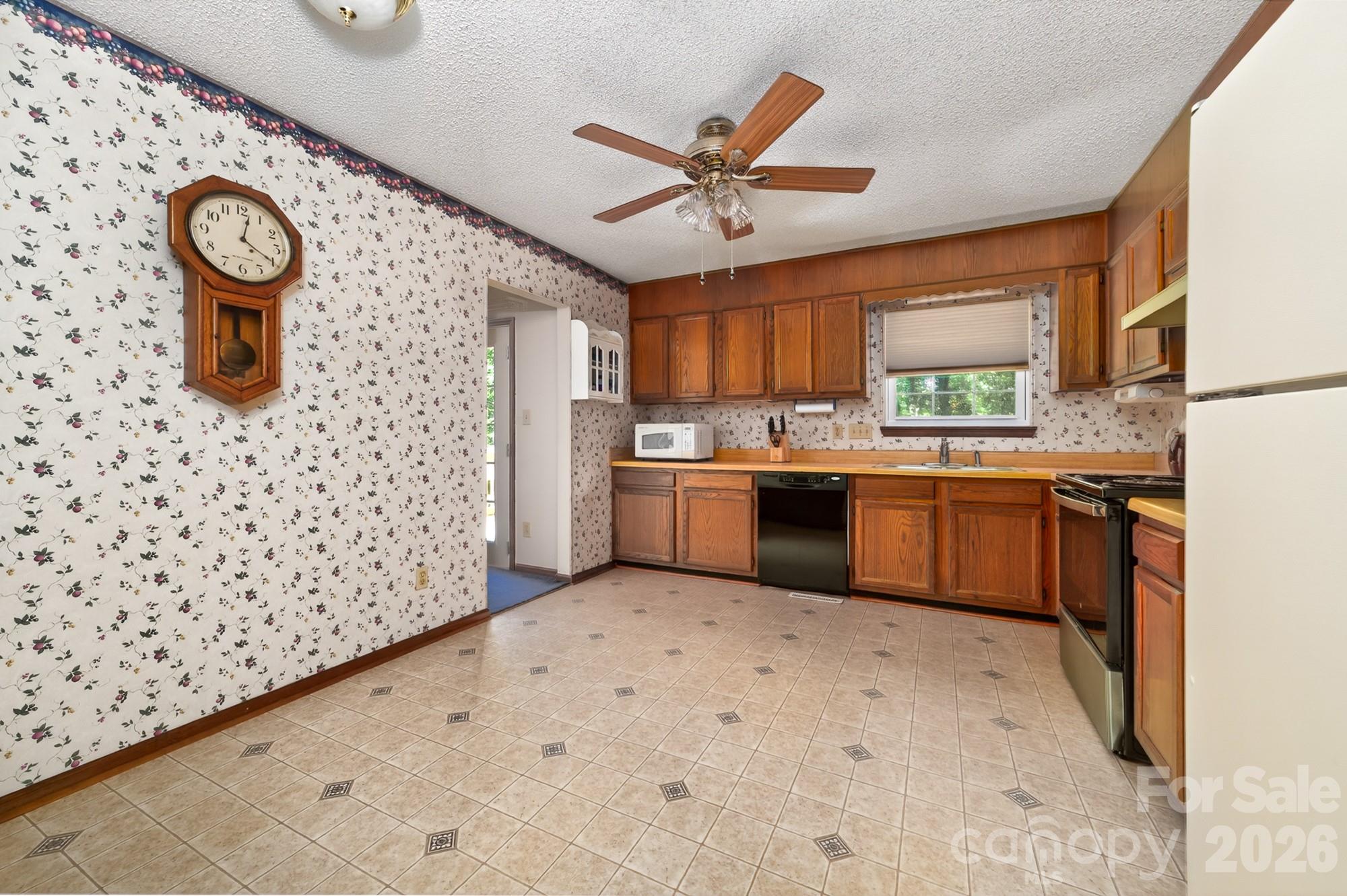 10730 Coachman Circle Charlotte NC 28277