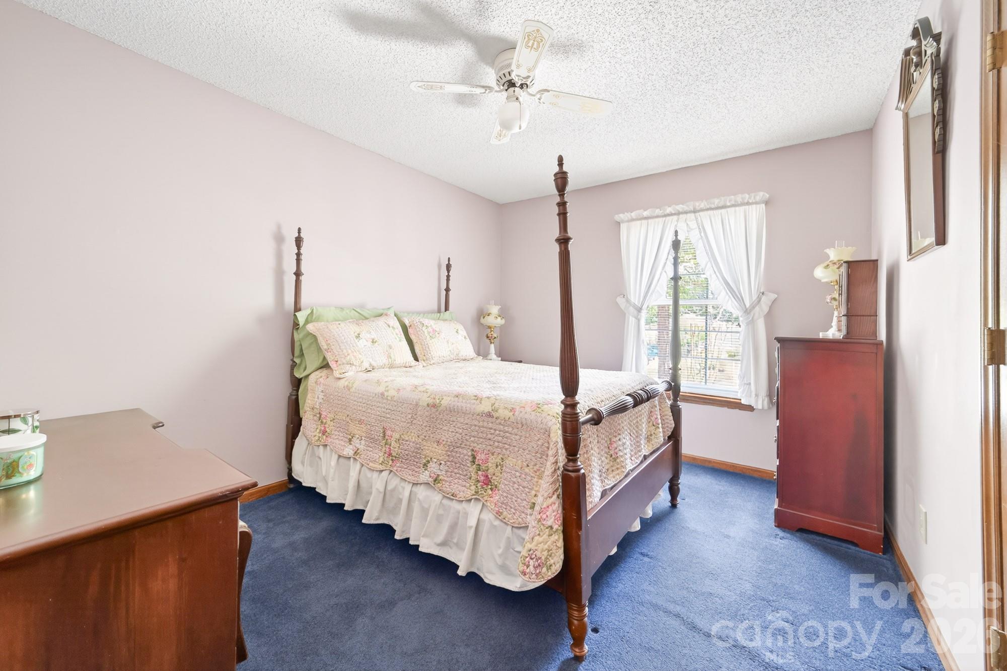 10730 Coachman Circle Charlotte NC 28277