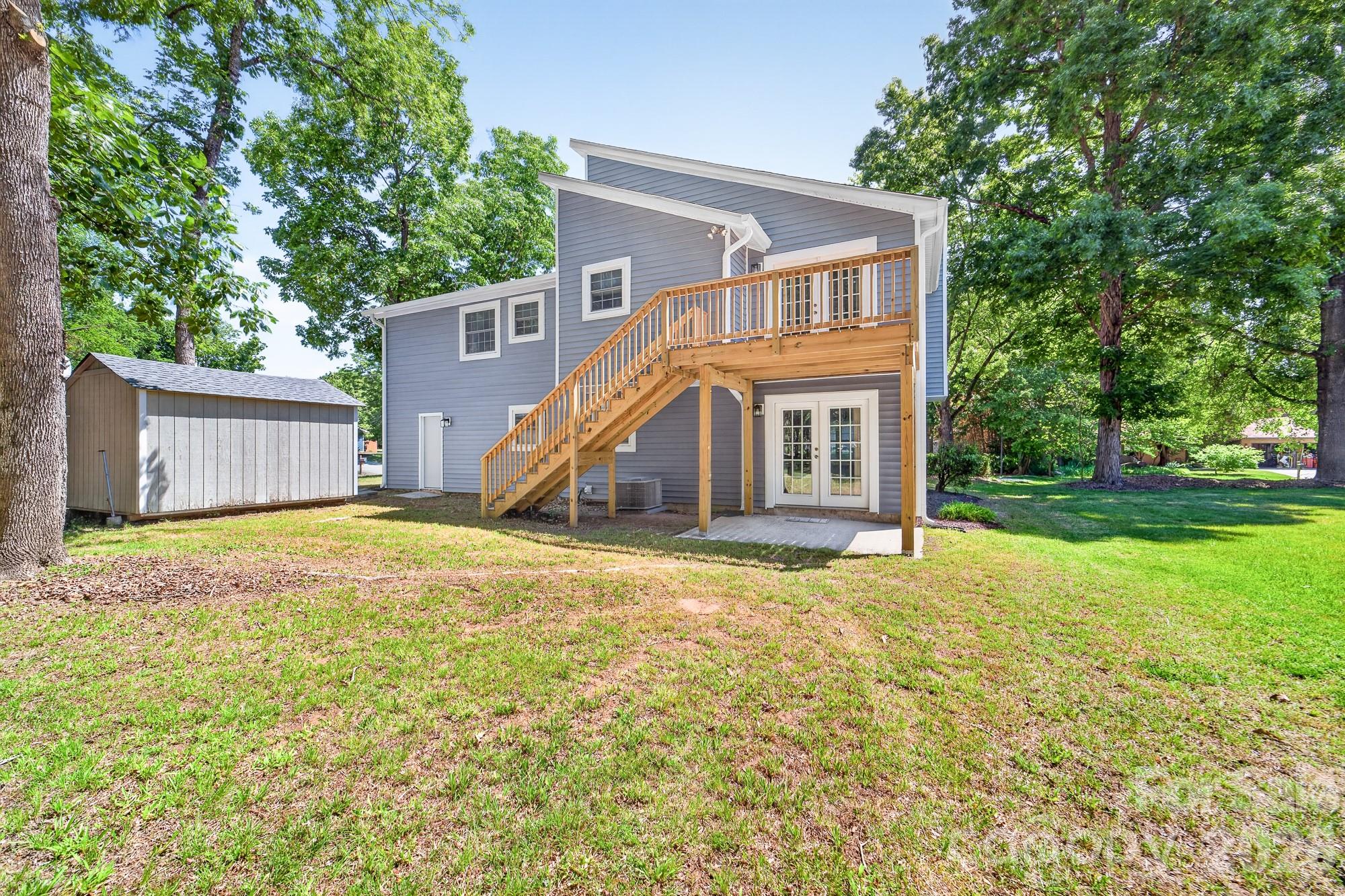 10730 Coachman Circle Charlotte NC 28277