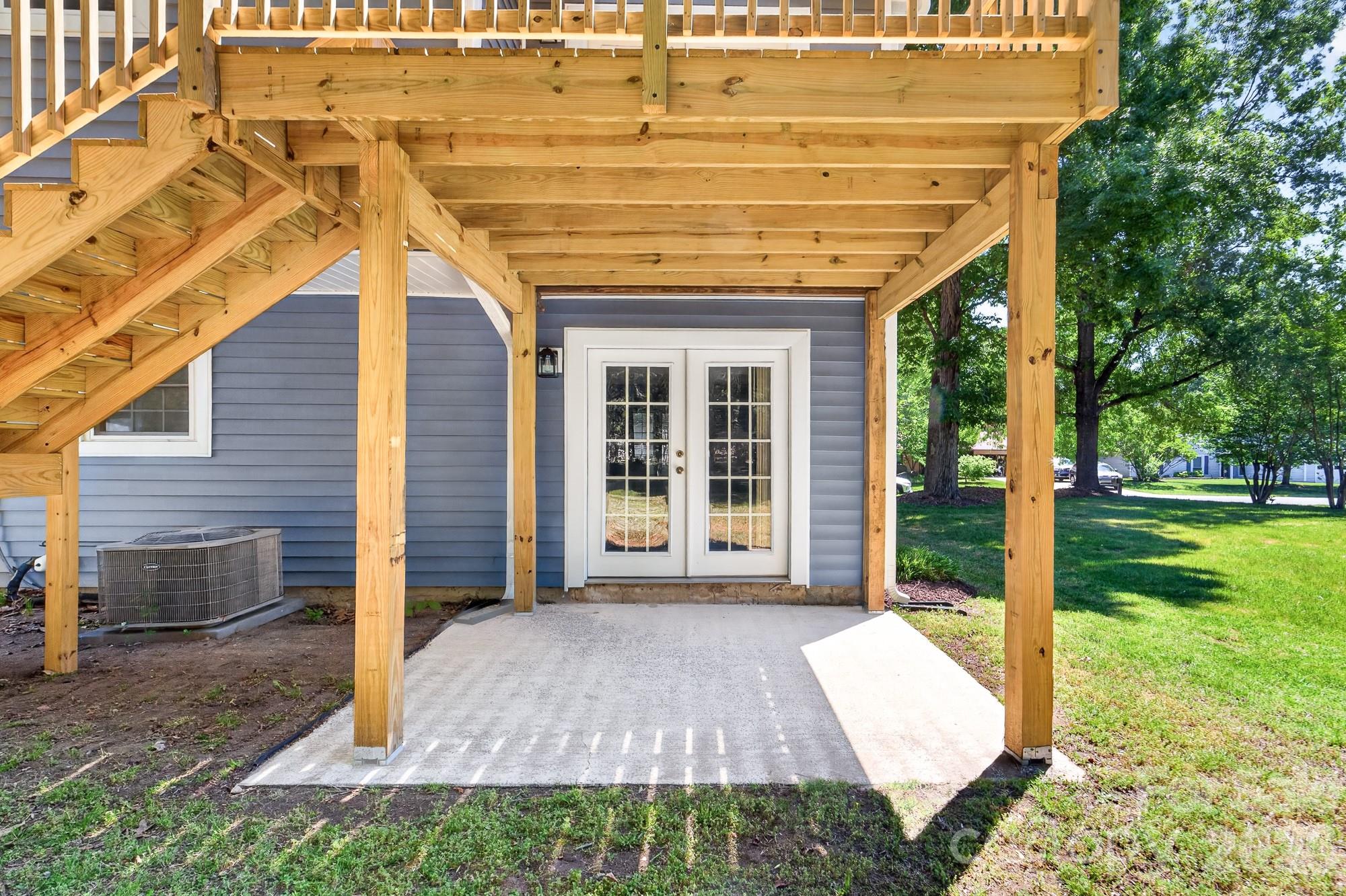 10730 Coachman Circle Charlotte NC 28277