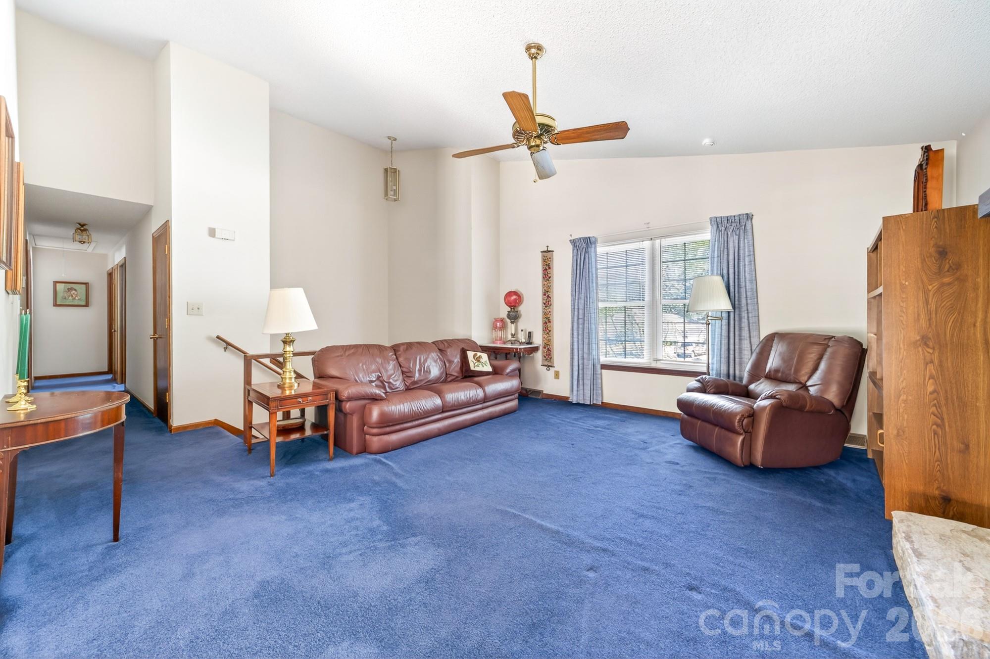 10730 Coachman Circle Charlotte NC 28277