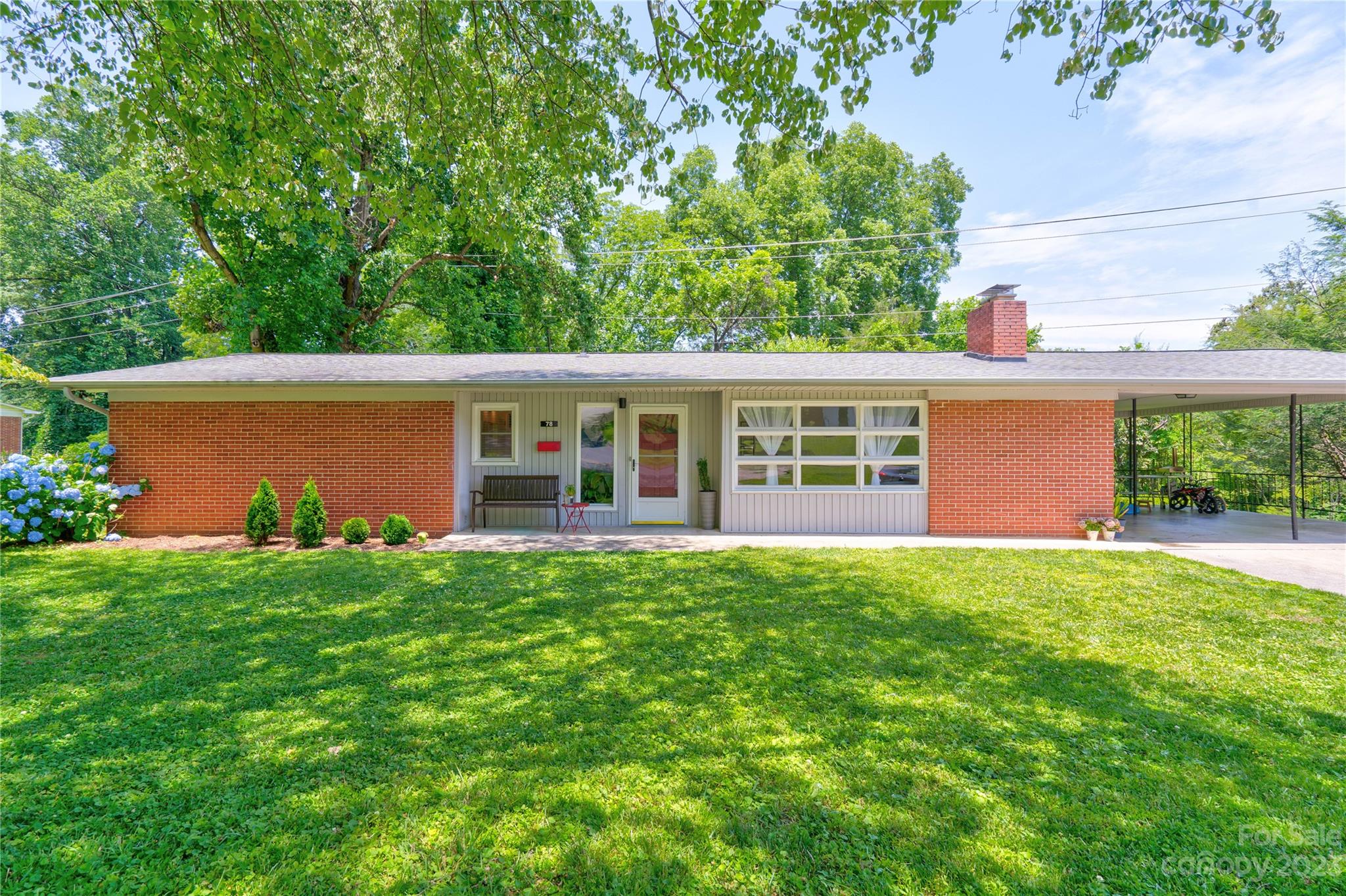 78 W Glenview Street Marion NC 28752